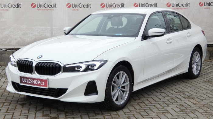 BMW Řada 3 320i Advantage na operativní leasing