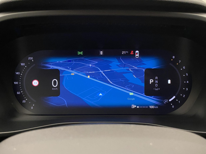 Volvo XC40 B4 AUT DARK PLUS na operativní leasing