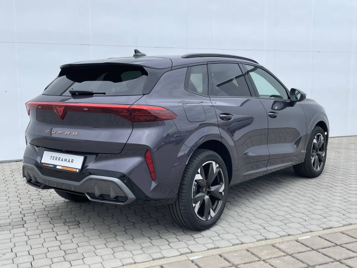 CUPRA Terramar DSG 4WD 2.0 TSI / 150kW na operativní leasing