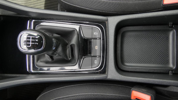 Škoda Karoq 1,0 TSI Ambition na operativní leasing