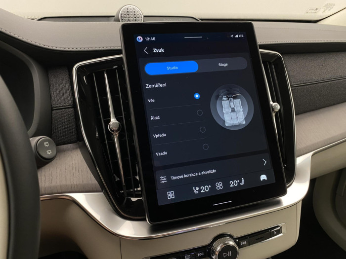 Volvo XC90 T8 AWD Plug-in BRIGHT PLUS 7m na operativní leasing