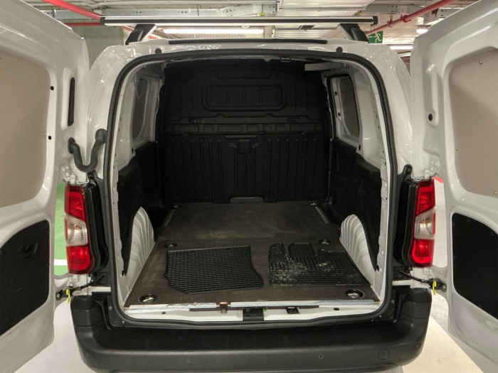 Peugeot Partner L1 1.5 BlueHDi 100k Active na operativní leasing