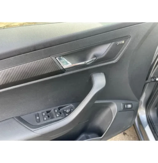 Škoda Kar.2.0TSI 140 Sportlin 4x4 AT na operativní leasing