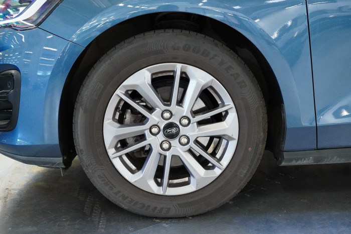 Ford Focus 1.0 EcoBoost 114 kW Titanium na operativní leasing