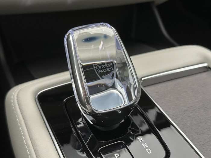 Volvo XC90 B5 AWD AUT DARK ULTRA 7 míst na operativní leasing