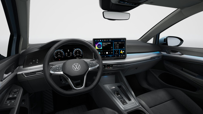 Volkswagen Golf People 1,5 TSI na operativní leasing