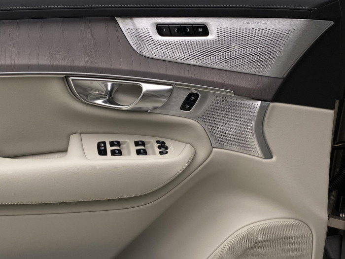 Volvo XC90 B5 AWD AUT BRIGHT PLUS 7míst na operativní leasing