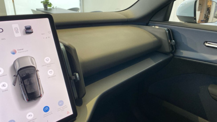 Volvo EX30 CORE, Single Motor, 200 kW / 272 HP na operativní leasing