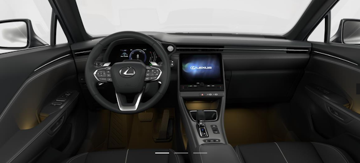 Lexus LBX Relax ADVANCED 1,5 na operativní leasing