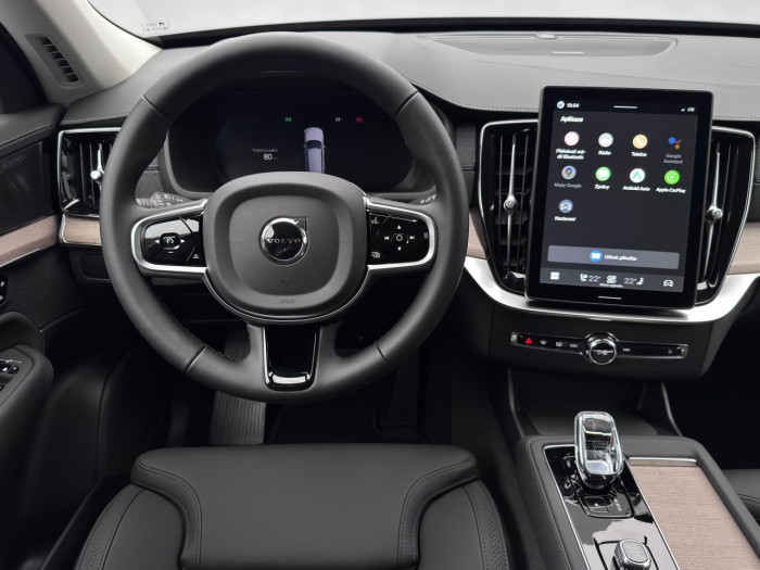 Volvo XC90 B5 AWD AUT BRIGHT PLUS 7-míst na operativní leasing