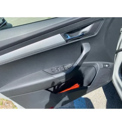 Škoda Karoq 1.5T 110 Fresh 5d na operativní leasing