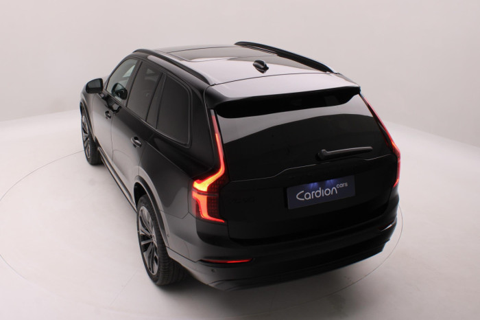 Volvo XC90 B5 AWD BLACK EDITION PLUS 7 na operativní leasing