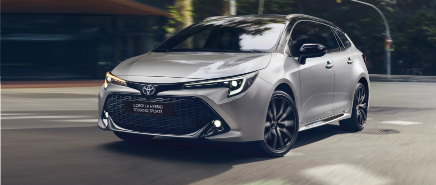 Akční Toyota Corolla TS (kombi) hybrid na operák již od 4 590 Kč/měs.