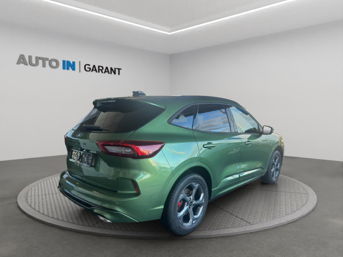 Ford Kuga 2,5 Duratec Hybrid HEV ST-Line X na operativní leasing