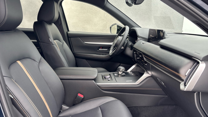 Mazda CX-60 2.5 PHEV Homura COSO na operativní leasing