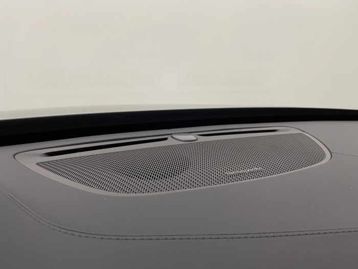 Volvo XC90 B5 AWD BLACK EDITION PLUS 7 na operativní leasing