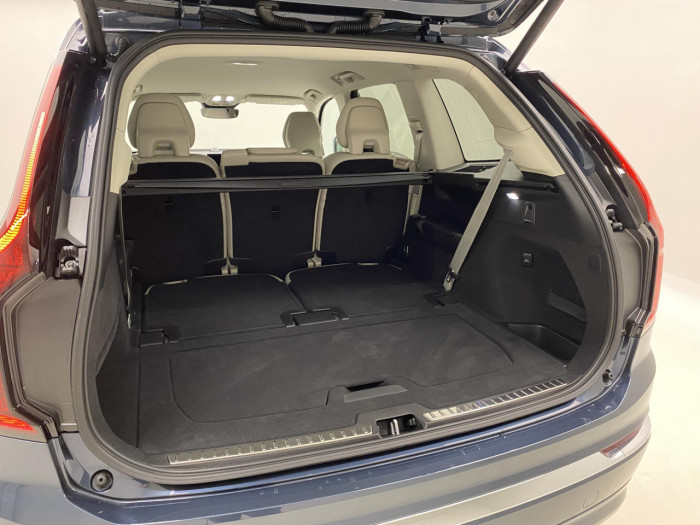 Volvo XC90 B5 AWD AUT BRIGHT PLUS 7míst na operativní leasing