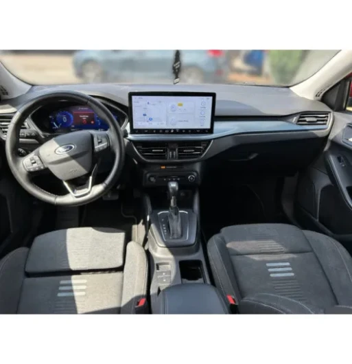 Ford Foc.Kom 1.0EB 114 ST-Line X AT na operativní leasing