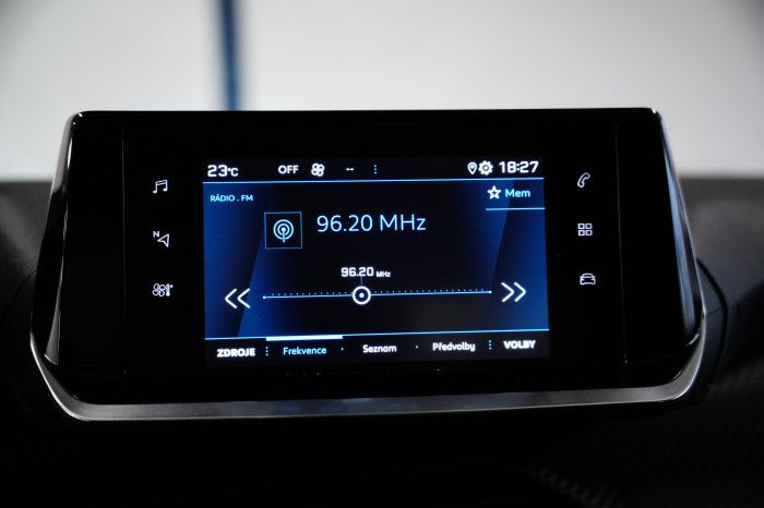 Peugeot 208 1.2 PureTech 74 kW na operativní leasing
