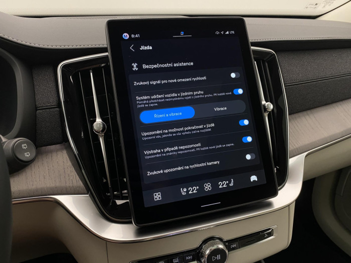 Volvo XC90 B5 AWD AUT BRIGHT PLUS 7míst na operativní leasing