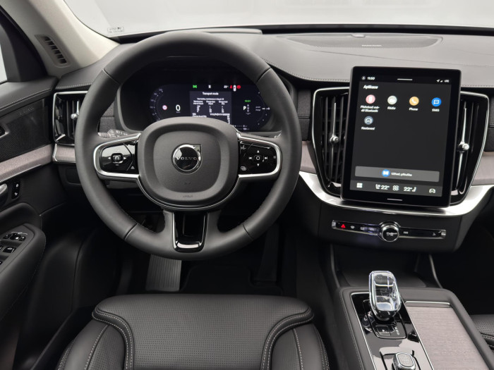 Volvo XC90 T8 AWD Plug-in BRIGHT PLUS 7m na operativní leasing