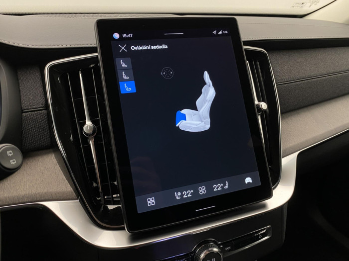 Volvo XC90 T8 AWD RECHARGE BRIGHT PLUS 7m na operativní leasing