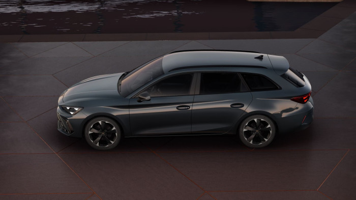 CUPRA Leon Sportstourer 2.0 TSI 204k DSG 4WD 7 automat na operativní leasing