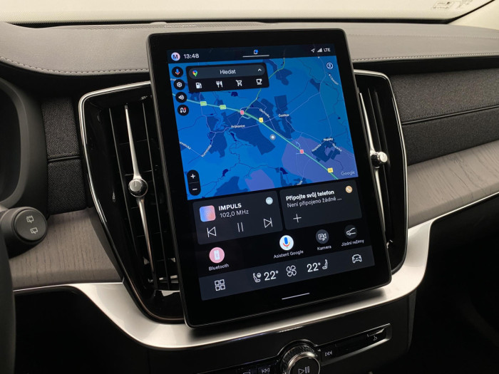 Volvo XC90 B5 AWD AUT DARK PLUS 7míst na operativní leasing