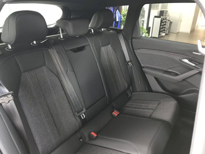 Audi Q6 SUV e-tron quattro 100kWh  / 315kW na operativní leasing