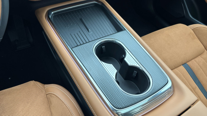 Mazda 6e 68.8 kWh Takumi Plus - Jet Black na operativní leasing