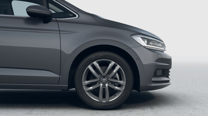 Volkswagen Touran People 1,5 TSI 110 kW EVO2 7DSG na operativní leasing