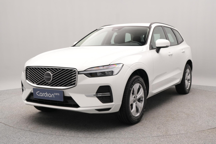 Volvo XC60 B5 AWD AUT CORE na operativní leasing