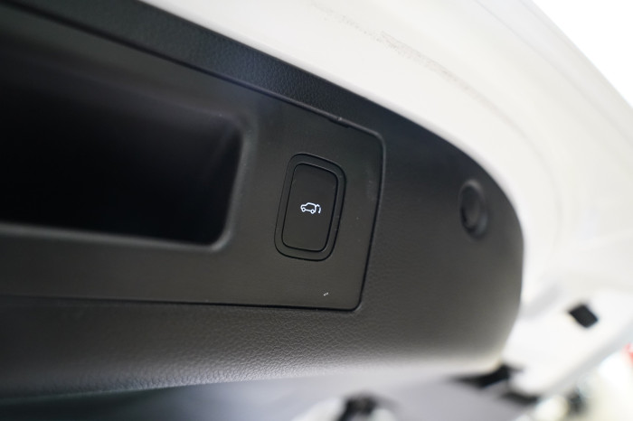Dongfeng Fengon 2.0 T-GDI 162 kW AWD na operativní leasing