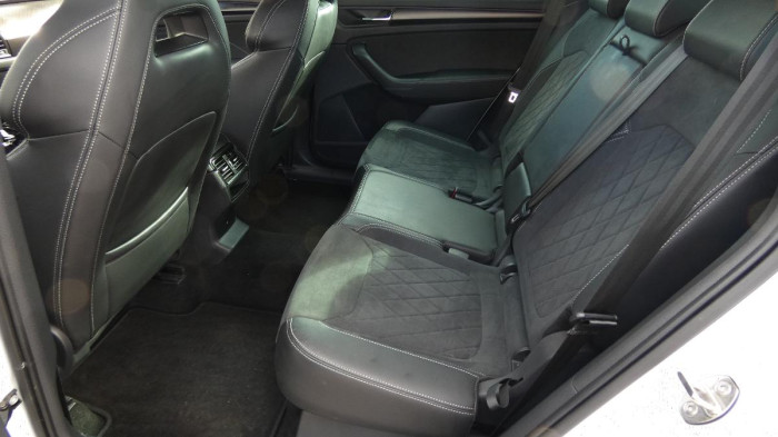 Škoda Kodiaq 2,0 TSI Sportline DSG 4x4 na operativní leasing