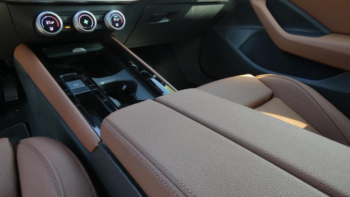 Škoda Karoq 2.0 TDI 110 kW Style 4x4 DSG na operativní leasing
