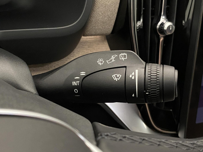 Volvo XC90 T8 AWD RECHARGE BRIGHT PLUS 7m na operativní leasing