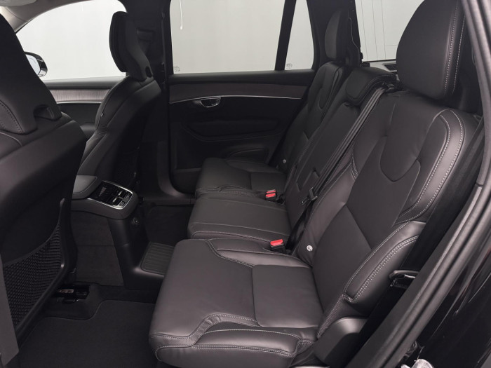 Volvo XC90 T8 AWD Plug-in BRIGHT PLUS 7m na operativní leasing
