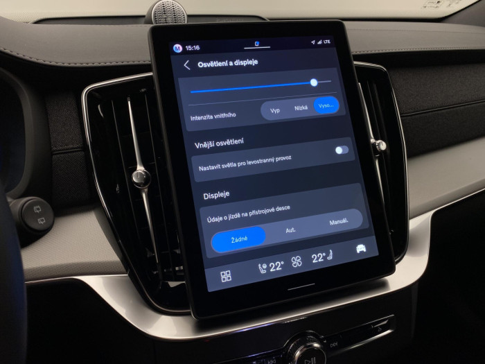 Volvo XC90 B5 AWD AUT BLACK EDITION PLUS na operativní leasing