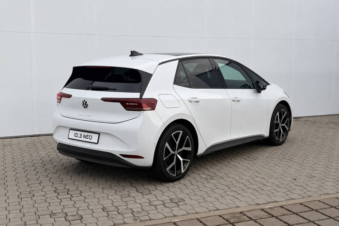 Volkswagen ID.3 Neo Style 79kWh / 170kW na operativní leasing