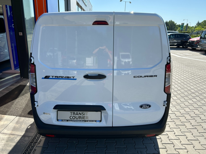 43kWh Elektromotor Van TrendL1 na operativní leasing