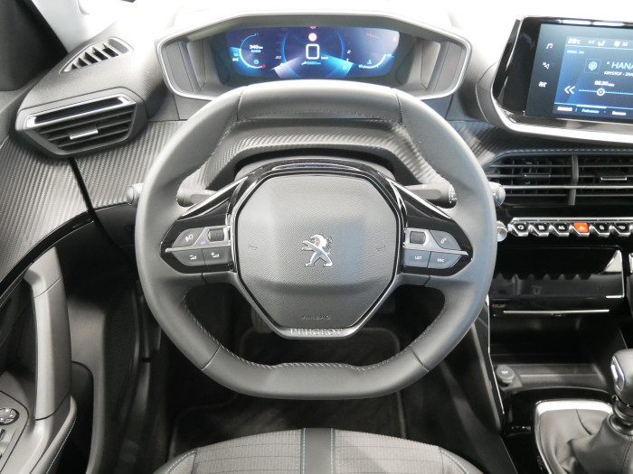 Peugeot 2008 1.2 PureTech 96 kW Allure Pack na operativní leasing