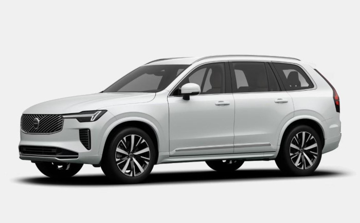 Volvo XC90 B5 AWD AUT CORE 7míst na operativní leasing