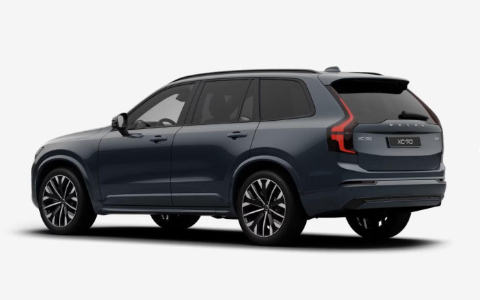 Volvo XC90 B5 AWD AUT DARK PLUS na operativní leasing