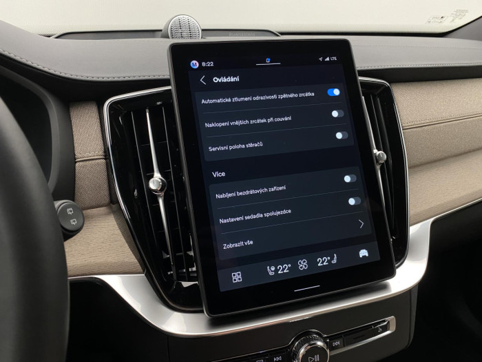 Volvo XC90 T8 AWD Plug-in BRIGHT PLUS 7m na operativní leasing