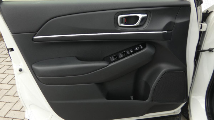 Škoda Karoq 1,0 TSI Ambition na operativní leasing