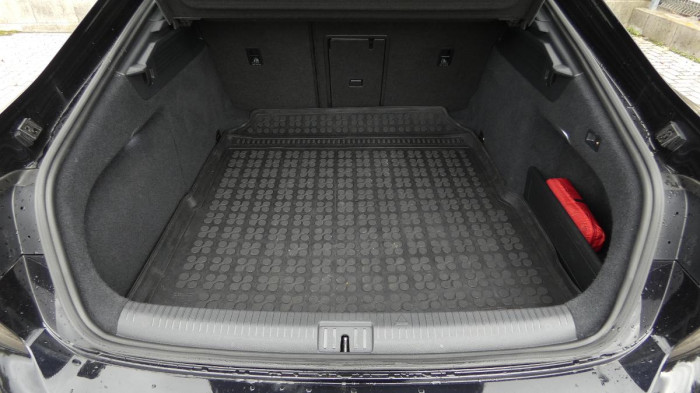 Volkswagen Arteon 2.0 TDI 147kW DSG R-line na operativní leasing