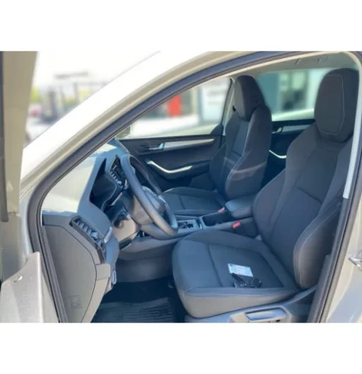 Škoda Karoq 1.5T 110 Fresh 5d na operativní leasing