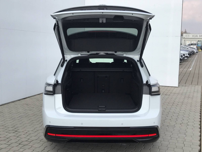 Volkswagen ID.7 Tourer Pro S People / 210kW na operativní leasing