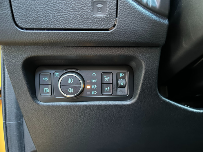 Ford WILDTRAK 2.3 Hybrid PHEV 205kW na operativní leasing