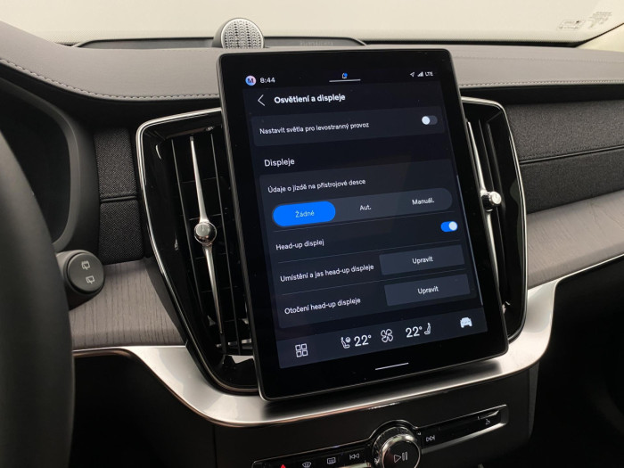 Volvo XC90 T8 AWD Plug-in BRIGHT ULTRA na operativní leasing